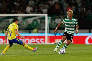 Hidemasa Morita, Liga Portekiz maçı sırasında Estadio Jose Alvalade 'de (Maciej Rogowski) Sporting CP ve FC Arouca takımları arasında görüldü.)