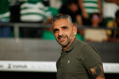 Liga Portekiz maçı sırasında Estadio Jose Alvalade 'de (Maciej Rogowski) Sporting CP ve FC Arouca takımları arasında Rui Borges görüldü.)