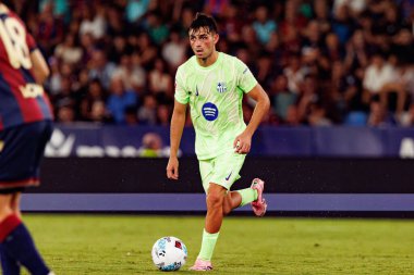 Estadio Ciudad de Valencia 'da UD Levante ve FC Barcelona takımları arasında oynanan LaLiga EA SPORTS maçı sırasında görülen Pedri (Maciej Rogowski)