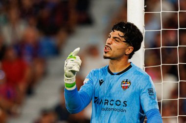 Pablo Cunat Campos, Estadio Ciudad de Valencia 'daki UD Levante ve FC Barcelona takımları arasında LaLiga EA SPORTS maçı sırasında görüldü (Maciej Rogowski)