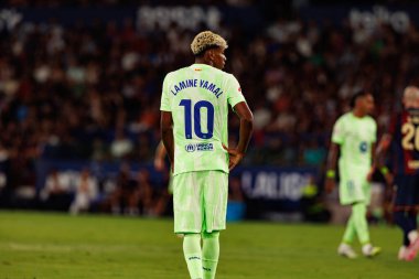Lamine Yamal, UD Levante ve FC Barcelona takımları arasında Estadio Ciudad de Valencia 'da (Maciej Rogowski)