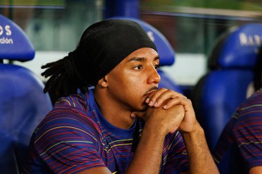 Jules Kounde, UD Levante ve FC Barcelona takımları arasında Estadio Ciudad de Valencia 'da (Maciej Rogowski)