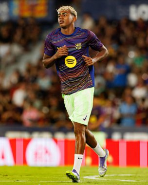 Lamine Yamal, UD Levante ve FC Barcelona takımları arasında Estadio Ciudad de Valencia 'da (Maciej Rogowski)