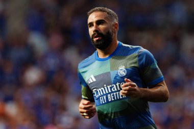 Dani Carvajal, Carlos Tartiere Stadyumu 'ndaki Real Oviedo ve Real Madrid FC takımları arasında oynanan LaLiga EA SPORTS maçı sırasında görüldü (Maciej Rogowski)