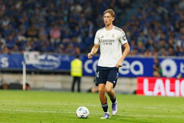 Dean Huijsen, Carlos Tartiere Stadyumu 'ndaki Real Oviedo ve Real Madrid FC takımları arasında oynanan LaLiga EA SPORTS maçı sırasında görüldü (Maciej Rogowski)