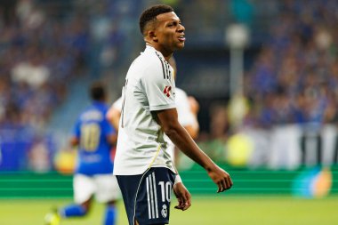 LaLiga EA SPORTS maçında Carlos Tartiere Stadyumu 'ndaki Real Oviedo ve Real Madrid FC takımları arasında Kylian Mbappe görüldü (Maciej Rogowski)