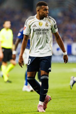 LaLiga EA SPORTS maçında Carlos Tartiere Stadyumu 'ndaki Real Oviedo ve Real Madrid FC takımları arasında Kylian Mbappe görüldü (Maciej Rogowski)