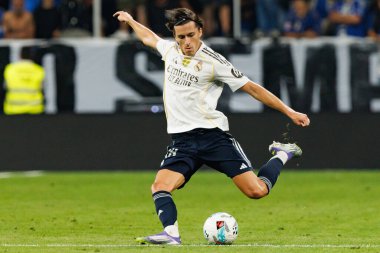 Alvaro Carreras, Carlos Tartiere Stadyumu 'ndaki Real Oviedo ve Real Madrid FC takımları arasında oynanan maçta görüldü (Maciej Rogowski)