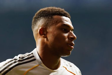 LaLiga EA SPORTS maçında Carlos Tartiere Stadyumu 'ndaki Real Oviedo ve Real Madrid FC takımları arasında Kylian Mbappe görüldü (Maciej Rogowski)