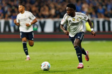 Küçük Vinicius, Carlos Tartiere Stadyumu 'ndaki Real Oviedo ve Real Madrid FC takımları arasında oynanan LaLiga EA SPORTS maçı sırasında görüldü (Maciej Rogowski)