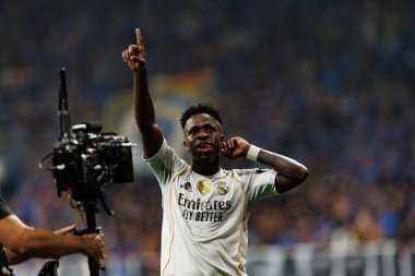 Vinicius Junior, Real Oviedo ve Real Madrid FC takımları arasında oynanan LaLiga EA SPORTS maçında Carlos Tartiere Stadyumu 'nda (Maciej Rogowski)