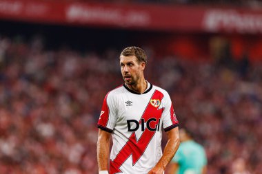 Florian Lejeune, Estadio de San Mames 'de (Maciej Rogowski) Atletizm Kulübü ve Rayo Vallecano takımları arasında oynanan LaLiga EA SPORTS maçı sırasında görüldü.)