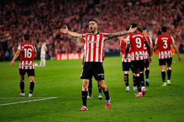 Oihan Sancet, Estadio de San Mames 'de (Maciej Rogowski) oynayan Atletizm Kulübü ve Rayo Vallecano takımları arasında oynanan LaLiga EA SPORTS maçında gol attıktan sonra kutlama yaparken görüldü.)