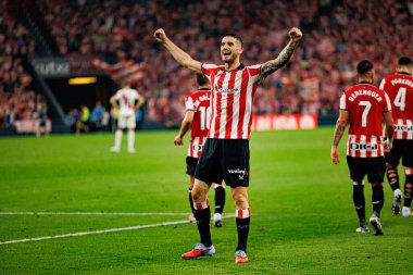 Oihan Sancet, Estadio de San Mames 'de (Maciej Rogowski) oynayan Atletizm Kulübü ve Rayo Vallecano takımları arasında oynanan LaLiga EA SPORTS maçında gol attıktan sonra kutlama yaparken görüldü.)