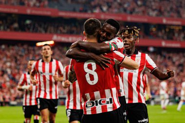 Oihan Sancet ve Inaki Williams, Estadio de San Mames 'te (Maciej Rogowski) Atletizm Kulübü ve Rayo Vallecano takımları arasında oynanan LaLiga EA SPORTS maçında gol attıktan sonra kutlama yaparken görüldü.)
