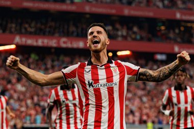 Oihan Sancet, Estadio de San Mames 'de (Maciej Rogowski) oynayan Atletizm Kulübü ve Rayo Vallecano takımları arasında oynanan LaLiga EA SPORTS maçında gol attıktan sonra kutlama yaparken görüldü.)