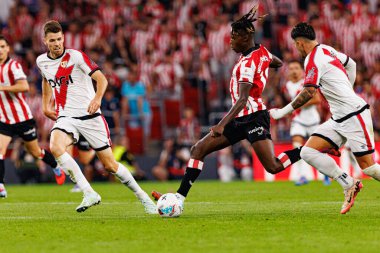 Nico Williams, Estadio de San Mames 'te Atletizm Kulübü ve Rayo Vallecano takımları arasında oynanan LaLiga EA SPORTS maçı sırasında görüldü (Maciej Rogowski)