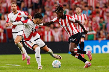 Nico Williams, Estadio de San Mames 'te Atletizm Kulübü ve Rayo Vallecano takımları arasında oynanan LaLiga EA SPORTS maçı sırasında görüldü (Maciej Rogowski)