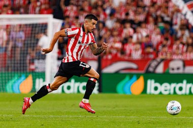 Yuri Berchiche, Estadio de San Mames 'de (Maciej Rogowski) Atletizm Kulübü ve Rayo Vallecano takımları arasında oynanan LaLiga EA Spor Maçı sırasında görüldü.)