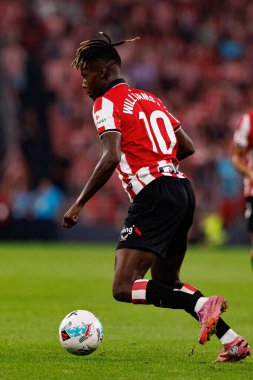 Nico Williams, Estadio de San Mames 'te Atletizm Kulübü ve Rayo Vallecano takımları arasında oynanan LaLiga EA SPORTS maçı sırasında görüldü (Maciej Rogowski)