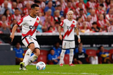 Luiz Felipe, Estadio de San Mames 'te Atletizm Kulübü ve Rayo Vallecano takımları arasında oynanan LaLiga EA SPORTS maçı sırasında görüldü (Maciej Rogowski)