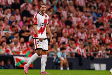 Florian Lejeune, Estadio de San Mames 'de (Maciej Rogowski) Atletizm Kulübü ve Rayo Vallecano takımları arasında oynanan LaLiga EA SPORTS maçı sırasında görüldü.)