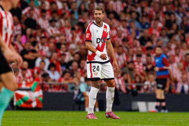 Florian Lejeune, Estadio de San Mames 'de (Maciej Rogowski) Atletizm Kulübü ve Rayo Vallecano takımları arasında oynanan LaLiga EA SPORTS maçı sırasında görüldü.)