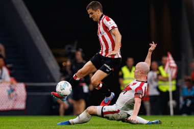 Inigo Ruiz de Galaretta ve Isi Palazon, Estadio de San Mames 'de (Maciej Rogowski) Atletizm Kulübü ve Rayo Vallecano takımları arasında oynanan LaLiga EA Spor Maçı sırasında görüldü.)