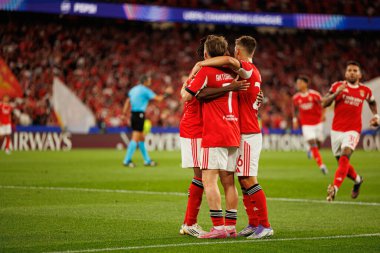 Leandro Barreiro, Samuel Dahl ve Kerem Akturkoglu SL Benfica ile Fenerbahçe SK (Maciej Rogowski) arasındaki Şampiyonlar Ligi ön eleme maçında gol yediler.)