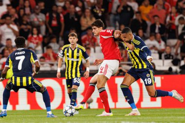 Antonio Silva ve Youssef En-Nesyri Şampiyonlar Ligi eleme maçında SL Benfica ve Fenerbahçe SK (Maciej Rogowski)