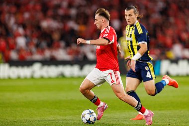 SL Benfica ve Fenerbahçe SK (Maciej Rogowski) arasındaki Şampiyonlar Ligi ön eleme maçında Kerem Akturkoglu ve Caglar Soyuncu görüldü)