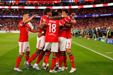 Benfica oyuncuları Şampiyonlar Ligi eleme maçında SL Benfica ve Fenerbahçe SK (Maciej Rogowski)