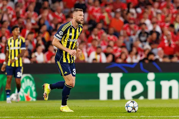 Milan Skriniar Şampiyonlar Ligi eleme maçında SL Benfica ve Fenerbahçe SK (Maciej Rogowski) arasında görüldü.)