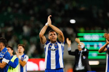 Jan Bednarek, Liga Portekiz maçında Sporting CP ve FC Porto takımları arasında kutlama yaparken görüldü (Maciej Rogowski / Ball Raw Images)