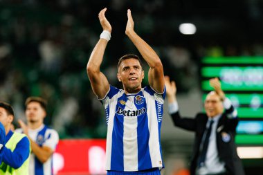 Jan Bednarek, Liga Portekiz maçında Sporting CP ve FC Porto takımları arasında kutlama yaparken görüldü (Maciej Rogowski / Ball Raw Images)