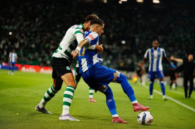 Giorgos Vagiannidis ve Borja Sainz, Liga Portekiz maçı sırasında Sporting CP ve FC Porto takımları arasında görüldü (Maciej Rogowski / Ball Raw Images)