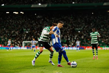 Giorgos Vagiannidis ve Borja Sainz, Liga Portekiz maçı sırasında Sporting CP ve FC Porto takımları arasında görüldü (Maciej Rogowski / Ball Raw Images)