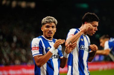 William Gomes ve Nehuen Perez, Liga Portekiz maçında Sporting CP ve FC Porto (Maciej Rogowski / Ball Raw Images) takımları arasında gol üstüne gol atarken görüldü.)