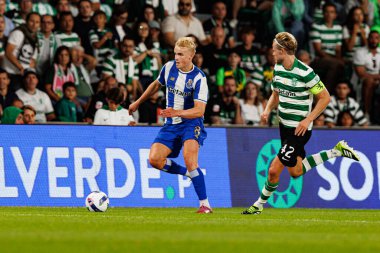 Victor Froholdt Liga Portekiz maçı sırasında Sporting CP ve FC Porto takımları arasında görüldü (Maciej Rogowski / Ball Raw Images)