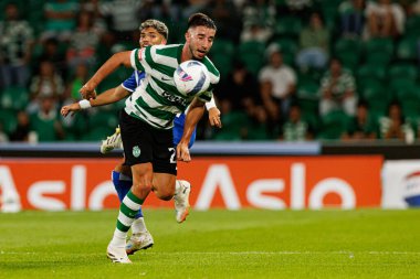 Goncalo Inacio ve William Gomes, Liga Portekiz maçı sırasında Sporting CP ve FC Porto takımları arasında görüldü (Maciej Rogowski / Ball Raw Images)