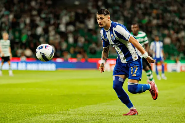 Borja Sainz, Liga Portekiz maçında Sporting CP ve FC Porto takımları arasında görüldü (Maciej Rogowski / Ball Raw Images)