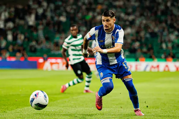 Borja Sainz, Liga Portekiz maçında Sporting CP ve FC Porto takımları arasında görüldü (Maciej Rogowski / Ball Raw Images)