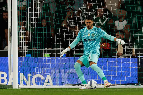 Rui Silva, Liga Portekiz maçı sırasında Sporting CP ve FC Porto takımları arasında görüldü (Maciej Rogowski / Ball Raw Images)