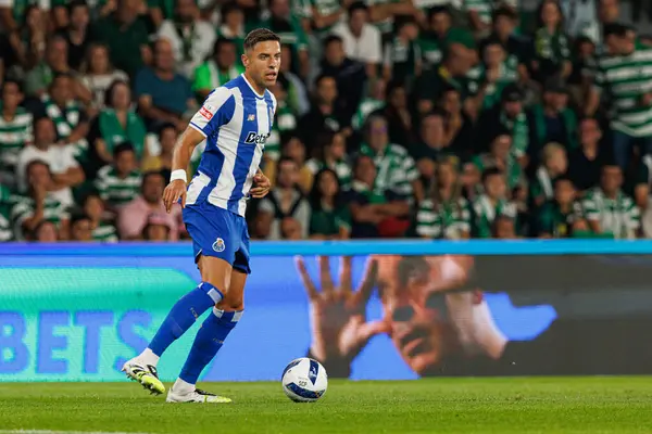 Jan Bednarek, Liga Portekiz maçı sırasında Sporting CP ve FC Porto takımları arasında görüldü (Maciej Rogowski / Ball Raw Images)