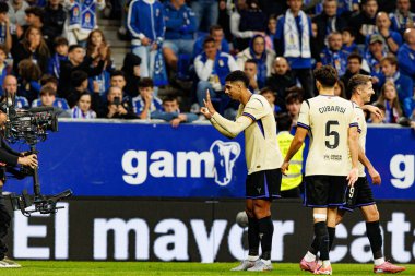 Ronald Araujo seen celebrating after scoring goal during LaLiga EA SPORTS game between teams of Real Oviedo  and FC Barcelona at Carlos Tartiere Stadium (Maciej Rogowski/Ball Raw Images)