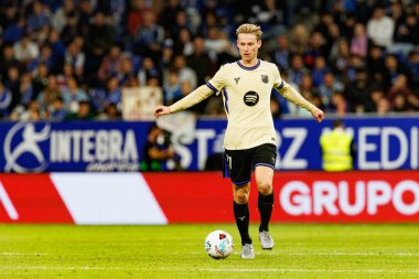 Frenkie De Jong seen during LaLiga EA SPORTS game between teams of Real Oviedo  and FC Barcelona at Carlos Tartiere Stadium (Maciej Rogowski/Ball Raw Images)