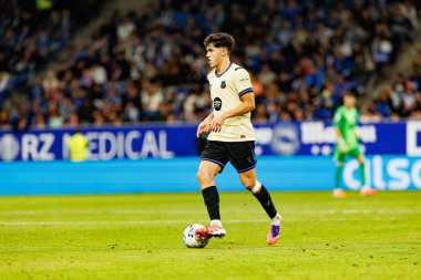 Pau Cubarsi seen during LaLiga EA SPORTS game between teams of Real Oviedo  and FC Barcelona at Carlos Tartiere Stadium (Maciej Rogowski/Ball Raw Images)