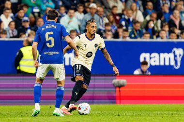 Raphinha seen during LaLiga EA SPORTS game between teams of Real Oviedo  and FC Barcelona at Carlos Tartiere Stadium (Maciej Rogowski/Ball Raw Images)