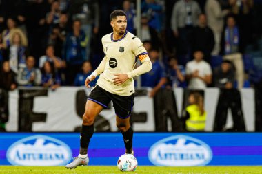 Ronald Araujo seen during LaLiga EA SPORTS game between teams of Real Oviedo  and FC Barcelona at Carlos Tartiere Stadium (Maciej Rogowski/Ball Raw Images)