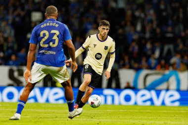 Pedri seen during LaLiga EA SPORTS game between teams of Real Oviedo  and FC Barcelona at Carlos Tartiere Stadium (Maciej Rogowski/Ball Raw Images)